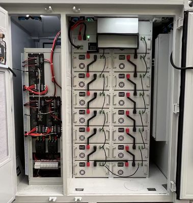 Batería del sistema de almacenamiento de energía La combinación perfecta de potencia y fiabilidad Batería de envío en el contenedor